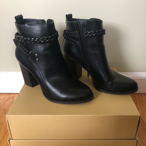 Black leather boots - Picture 4 of 4